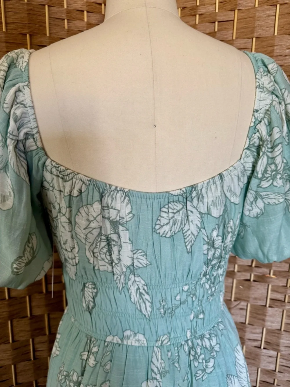 NWT Trixxi puff sleeve midi milkmaid dress S (junior’s) - Picture 7 of 15